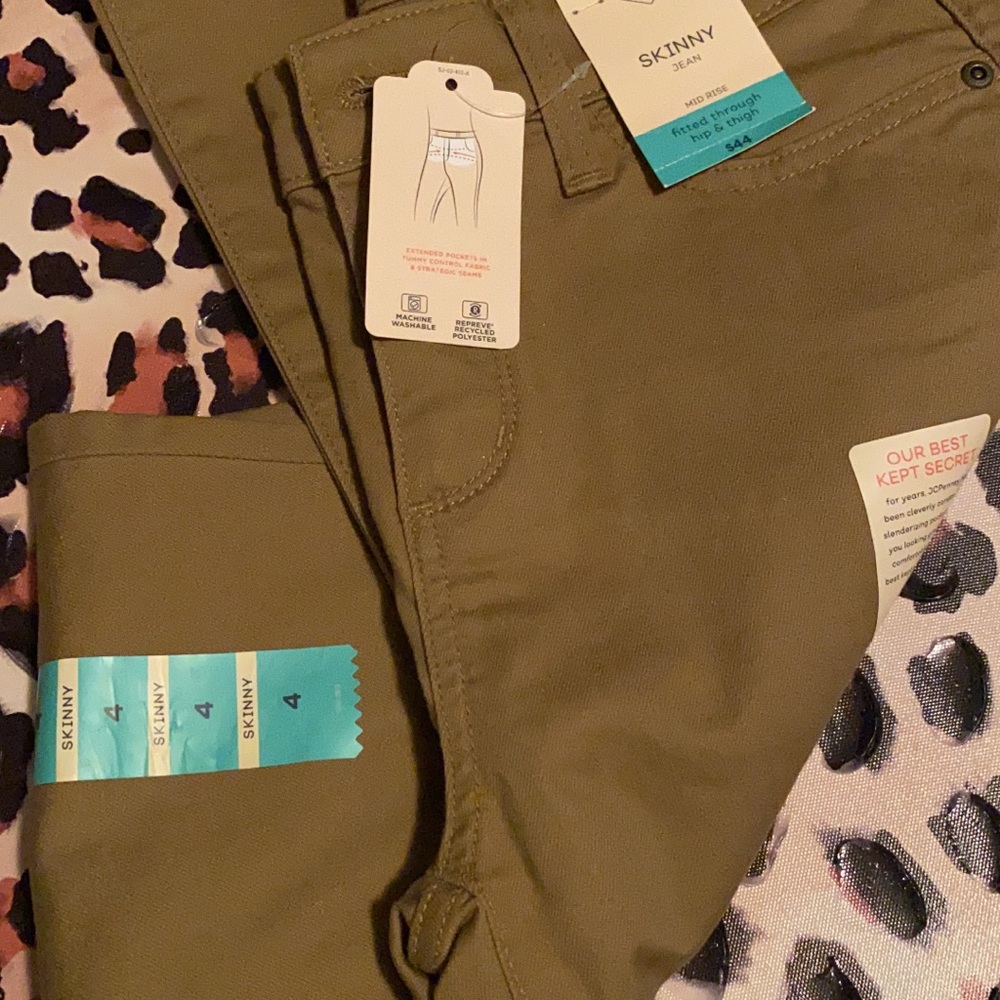 Tan skinny jeans